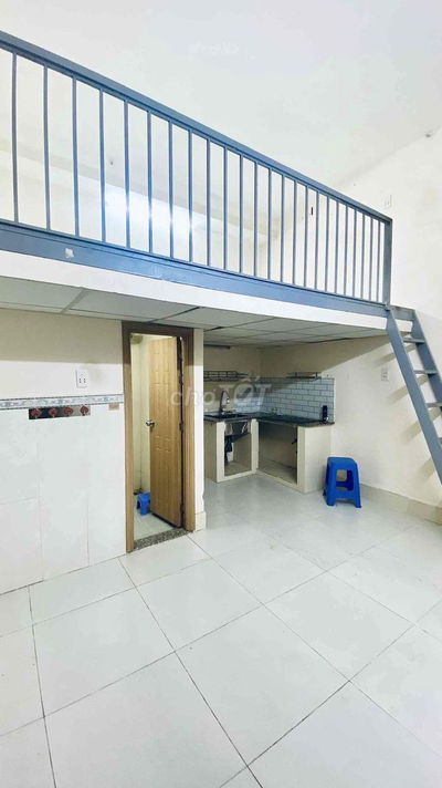 Phòng duplex 30m2 FULL NT-Đh hutech, GTVT, Văn Lang, Kiến Trúc.