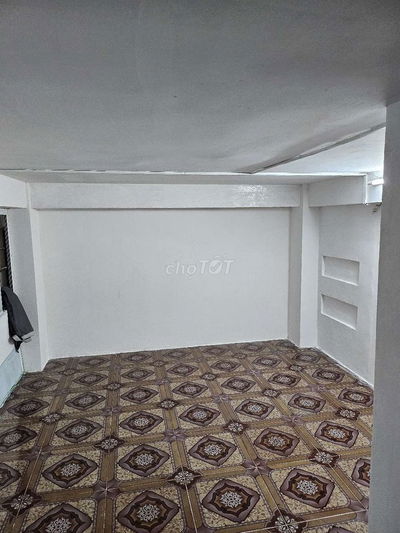 Phòng trọ giá rẻ, khu ở an ninh và chỗ để xe miễn phí