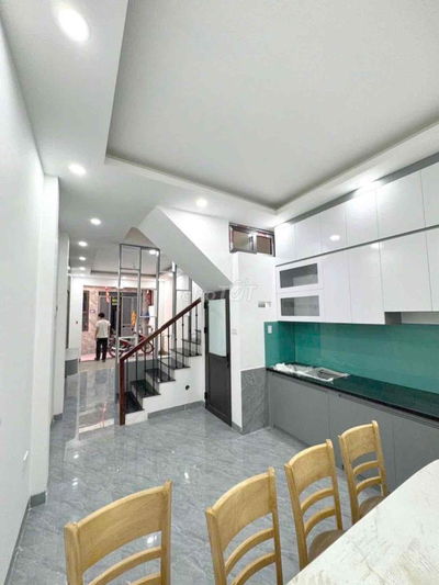 Bán nhà Bùi Xương Trạch 36m x 4 tầng 5 phòng rộng  - 10m ô tô tránh