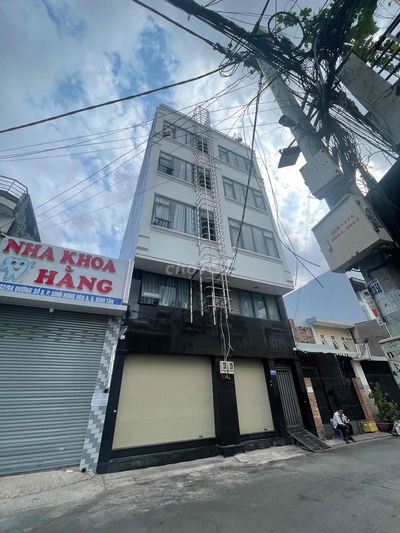 GIẢM SỐC 40%  CHO KHÁCH Ở SỚM