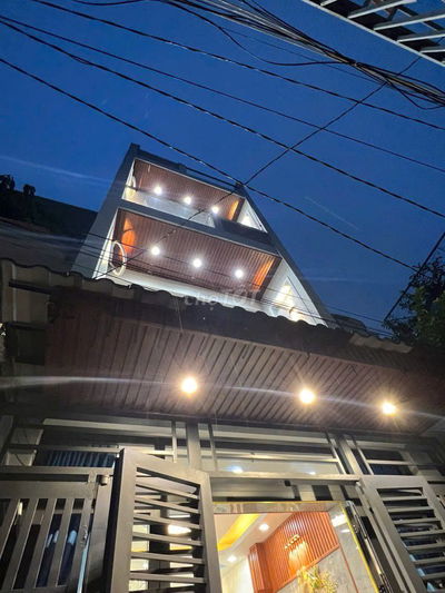 SIÊU PHẨM NHÀ ĐẸP–HOÀN CÔNG–KHU VIP–KHÔNG QUY HOẠH–PHẠM THẾ HIỂN–BTCT