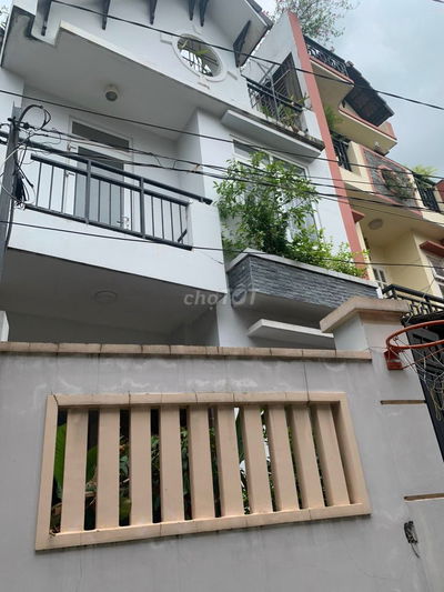 Cho thuê nhà nguyên căn gần cầu Ngã Tư Ga. Tiện đi làm Gò Vấp