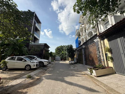 Bán nhà (120M2 ~ 6X20M) - Hiệp Bình Chánh - gần TTTM GIGAMALL - PVĐ