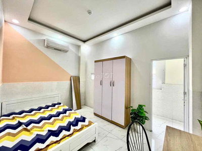 1 PHÒNG NGỦ,TÁCH BẾP,BAN CÔNG RIÊNG,GẦN SÂN BAY,E.TOWN CỘNG HOÀ