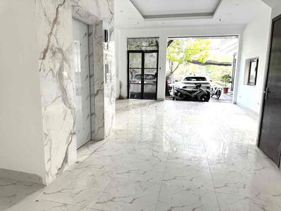 Bán nhà mặt đường KD view hồ lô góc 3MT Khương Trung TX 70m² 6T TM