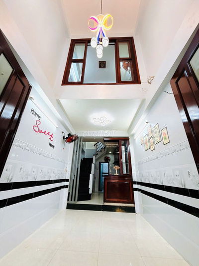 🔴 Nhà 3 tầng Nguyễn Thị Tần gần chợ Rạch Ông P2 Q8