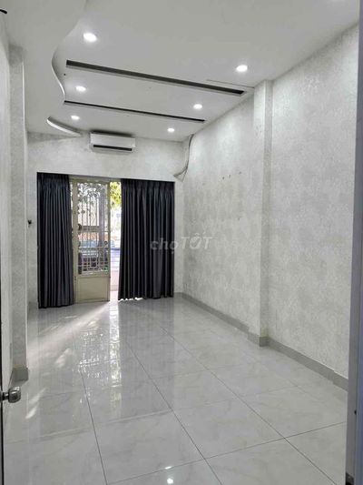 cho thuê nhà nc mt 234 lê hồng phong