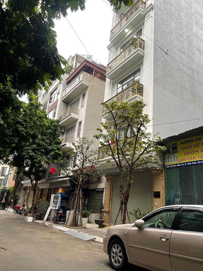 PHÂN LÔ Ô TÔ TRÁNH VỈA HÈ KINH DOANH - 7 TẦNG THANG MÁY - FULL NỘI THẤ