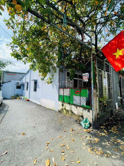 Nhà cấp 4 DT 90m2 góc 2MT đường số 3 gần Lê Văn Việt Q.9