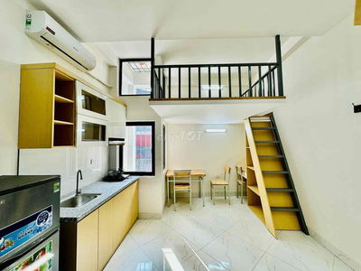 TRỐNG LẠI MỘT PHÒNG DẠNG GÁC + FULL NỘI THẤT