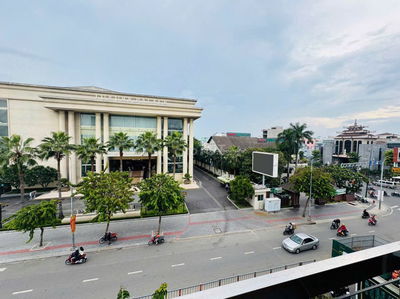 Căn Hộ Dịch Vụ Giá Chỉ Từ 5tr full nội thất, có ban công !