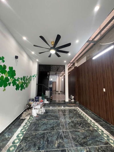 Bán gấp:6.5tỷ.HXH.Nhà siêu đẹp2tầng.Mã Lò,Tên Lửa.DT:4.2×26.Xem là mê