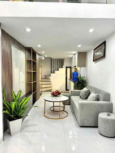 NHÀ ĐẸP TRƯƠNG ĐỊNH, NỞ HẬU- VỪA TIỀN - Ở NGAY - GẦN TRƯỜNG ĐH, B.viên