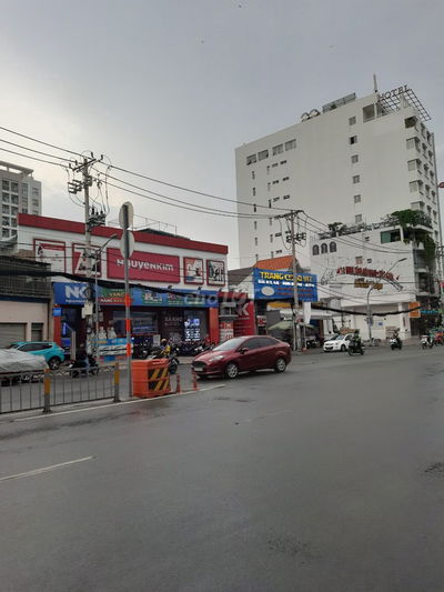 Bán nhà Mặt tiền 7m đường Nguyễn Văn Linh, Phường Tân Thuận, Q7, 102m2