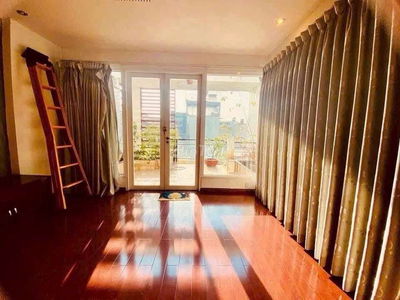 Bán nhà đẹp, đường Hồng Lạc phường11 Tân Bình Ngang 5,5M 80M2giá 9,4ty