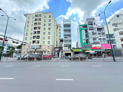 MẶT TIỀN DƯƠNG QUẢNG HÀM 5X14M NHÀ MỚI XÂY NẰM NGAY NGÃ TƯ CỰC ĐẸP.