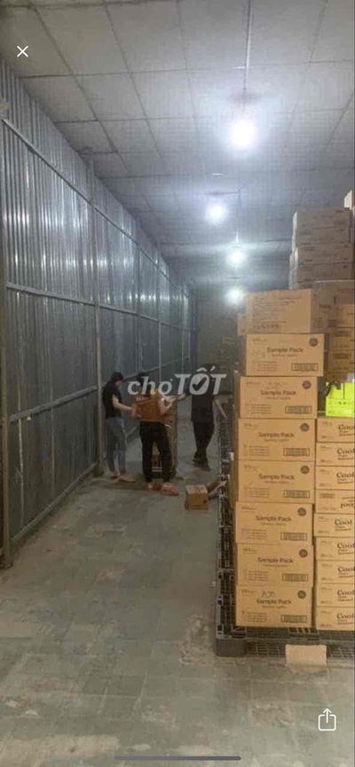 Hẻm xe công Âu Cơ 180m giá 15.3tr