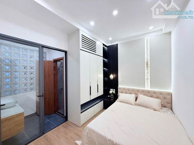 8,8TỶ💥 SIÊU PHẨM VIP GIỮA LÒNG HẢI CHÂU – NHÀ 3 TẦNG FULL NỘI THẤT CAO CẤP – VÀO Ở NGAY