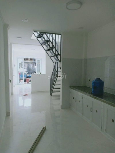 NHÀ TRƯỜNG THỌ-DS 2- HẺM XE HƠI 3M- GẦN METRO-chỉ 3.x tỷ-2 TẦNG-39M2