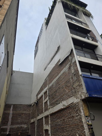 Diện tích đất 84m2 ngoài 5m MT 5.20m, giá 24 tỷ có thương lượng chút