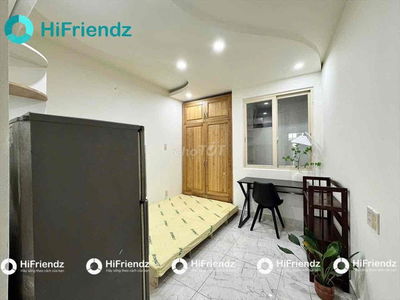 🍀TRỐNG SẴN STUDIO FULL NT NHƯ HÌNH 4,XX NGAY BỜ KÈ HOÀNG SA QUẬN 3🍀