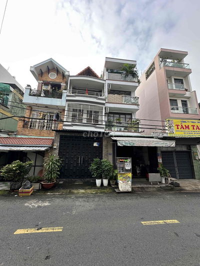 NHÀ MẶT TIỀN KINH DOANH - CÁCH MẶT TIỀN - ĐƯỜNG BÌNH PHÚ Q6 CHỈ 20M