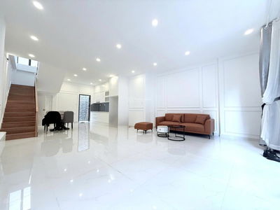 Nhà mới ngang 6mx11m 4 tầng phường Tân Hòa Q.Tân Bình gần chợ Tân Bình,Thiên Phước Lữ Gia 8,5tỷ TL