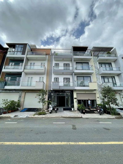 MẶT TIỀN ĐƯỜNG SỐ LÂM VĂN BỀN- DT: 4x18m- CHỈ 13 TỶ, 3 TẦNG