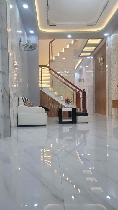 Bán nhà đường kinh dương vương  3 tầng nhà mới 83m2 chỉ 8,75 tỷ