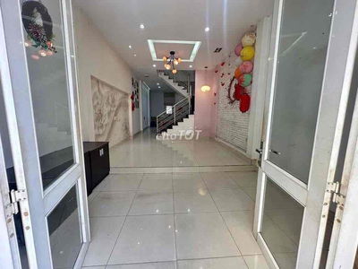 Nhà thuê hẻm 8m Thoại Ngọc Hầu f Phú Thạnh  Dt 4x16 m 1 trệt 2 lầu + s