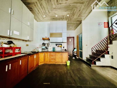 TOÀ CĂN HỘ 3 MẶT KIỆT– DT 120M² – NGANG 6M – SÁT ĐH DUY TÂN, BV HOÀN MỸ - GIÁ 10,5 TỶ