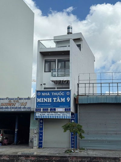 NHÀ NGUYÊN CĂN LÊ TRỌNG TẤN , 4M X 17M , 1 TRỆT 3 LẦU VỊ TRÍ SIÊU ĐẸP