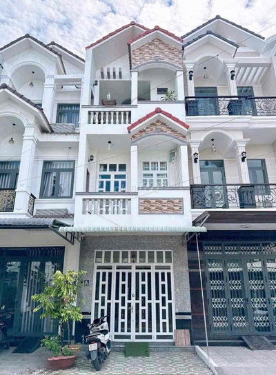 Bán nhà 2 lầu kdc ĐHYD thoáng sạch mới hiện đại còn thương lượng