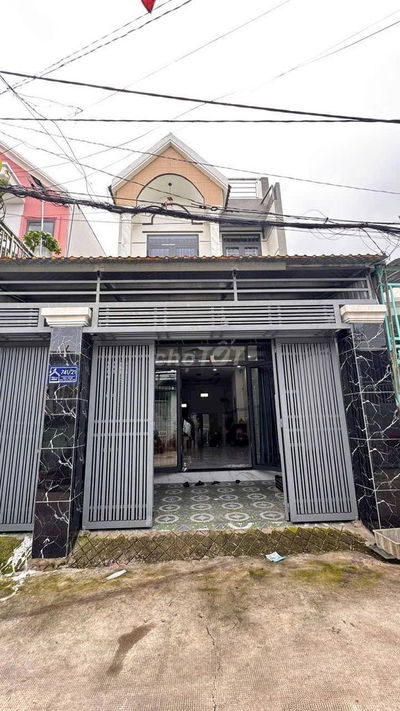 Nhà 1 lầu tum 6x17 đường xe hơi thông xẹc Trịnh Thị Dối