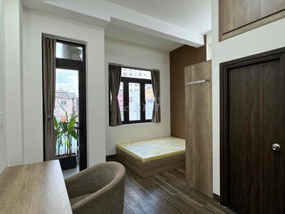 💯Căn Hộ Ban Công Cửa Sổ View landmark81 - Thang Máy - Có Giặt Sấy