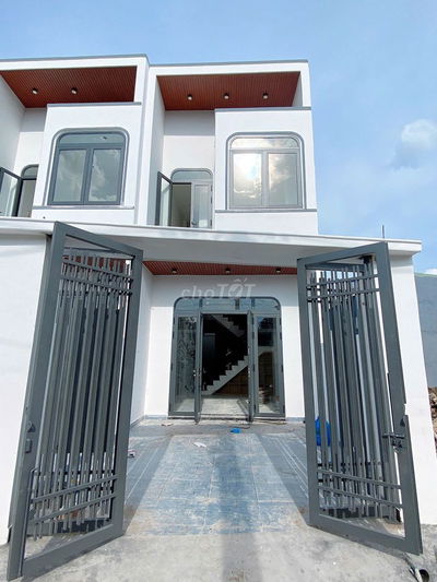 BÁN GẤP NHÀ ĐẸP 1 TRỆT 1 LẦU CÓ SẴN NHƯ HÌNH– Ở NGAY