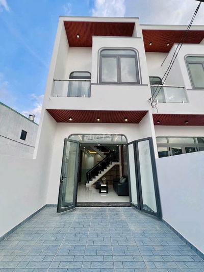 NHÀ TRỆT LẦU HIỆN ĐẠI PHƯỜNG TÂN TRIỀU GẦN BỦU LONG