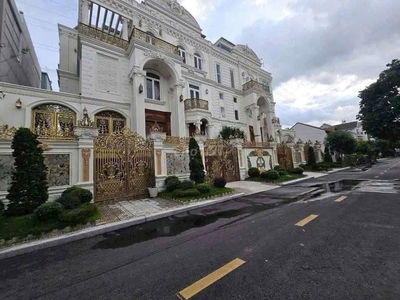 Bán mấy lô đất đẹp Khu biệt thự Phú Nhuận Ngang 10m