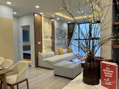 Bán căn 3 ngủ 107m ban công Đông Nam đẹp nhất dự án BRG 25 Lê Văn Lương. Giá 12 tỷ - LH 0943 937 ***