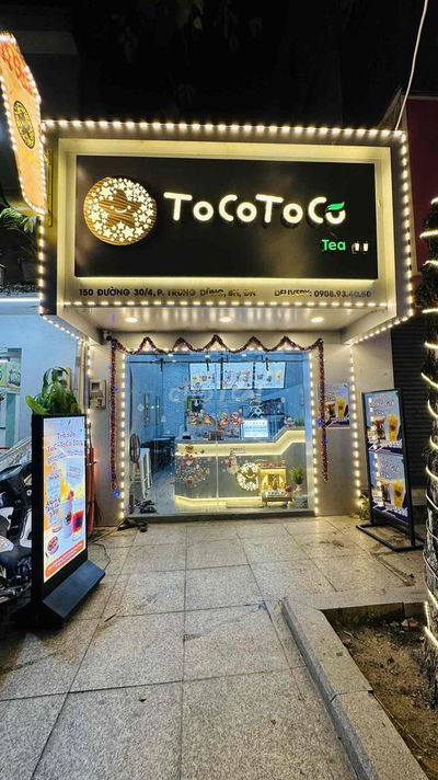 SANG NHƯỢNG QUÁN TRÀ SỮA TOCOTOCO 30/4 – CÔNG VIÊN BIÊN HÙNG