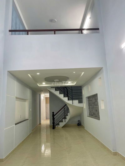 NHÀ MỚI 3 LẦU 5 PHÒNG MẶT TIỀN KINH DOANH LÒ GỐM Q.6