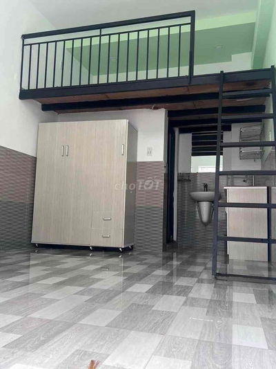 KI-ỐT RIÊNG BIỆT GÁC 2M NGAY CHỢ CẦU CV PHẦN MỀM QUANG TRUNG