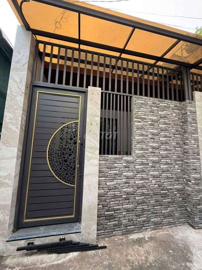 CHO THUÊ NHÀ TRÊT, MOI XÂY, HẺM 3 GÁC, 1 XET,  PHAM HÙNG