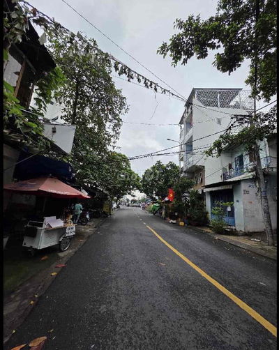 Nhà siêu đẹp chính chủ Lê Thúc Hoạch