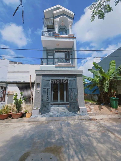 Bán nhà hẻm ô tô Đường số 8, Long Trường, Q.9 - 5,8 tỷ (56m2, 3 tầng).