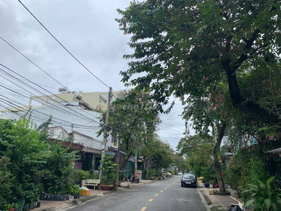 Bán nhà C4 MT Đường số 10 Phước Bình vị trí đẹp chỉ 8.5 tỷ