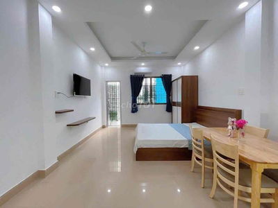 😍 phòng BAN CÔNG có TIỆN NGHI ĐẦY ĐỦ và thêm NỘI THẤT theo nhu cầu