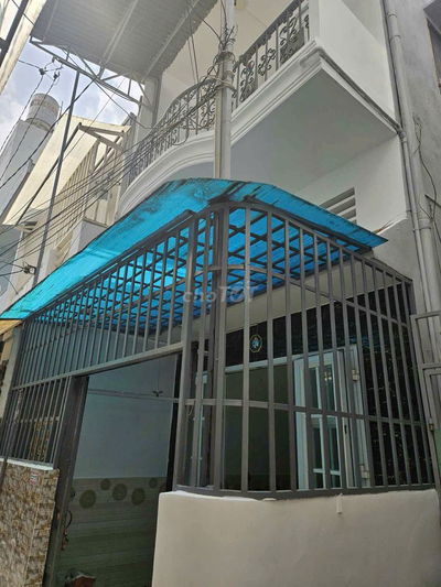 CHỈ 4TY6 - 55M2 NỞ HẬU - LẦU TRỆT - NGAY CÔNG VIÊN LÀNG HOA.