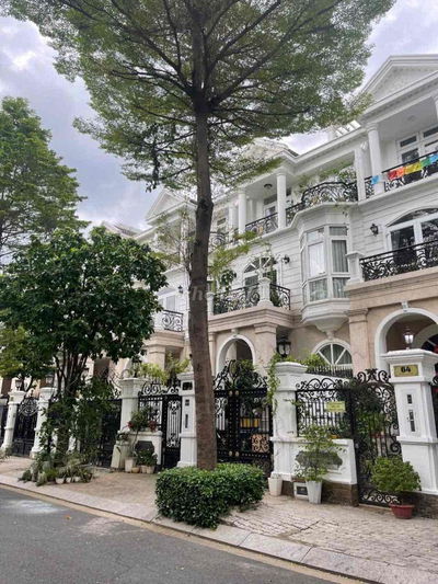 Cho thuê nhà phố Cityland Garden Hills, P5, GV. DT 6*20 có nội thất ở