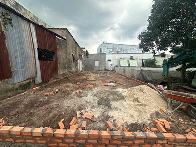 Bán lô đất shr F0👉sát chợ gà, cầu Trần Quang Cơ